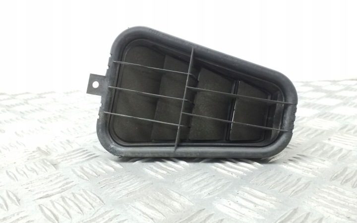 2009 Seat Exeo (3R) Решетка вентиляционная 8E0819181, фото 1