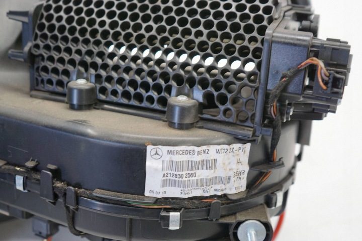 MERCEDES E W212 10 г. ОТОПИТЕЛЬ КОМПЛЕКТ ЕВРОПА A2128302560, фото 3