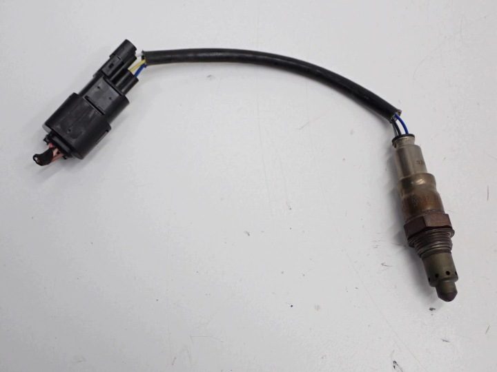 ЛЯМБДА-ЗОНД ОРИГИНАЛ 9831748480 FIAT GRANDE PANDA 1.2 МЯГКИЙ ГИБРИД HN09 25 г., фото 1