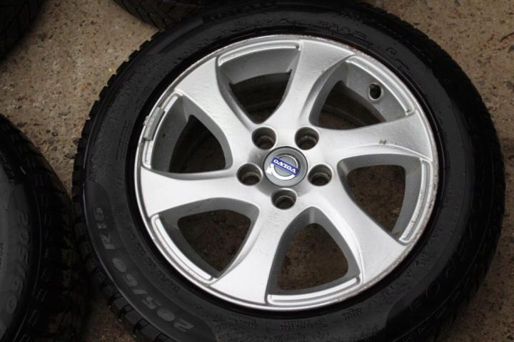 Колеса шины Pirelli 2022 г. диска VOLVO V40 II 205/60R16, фото 5