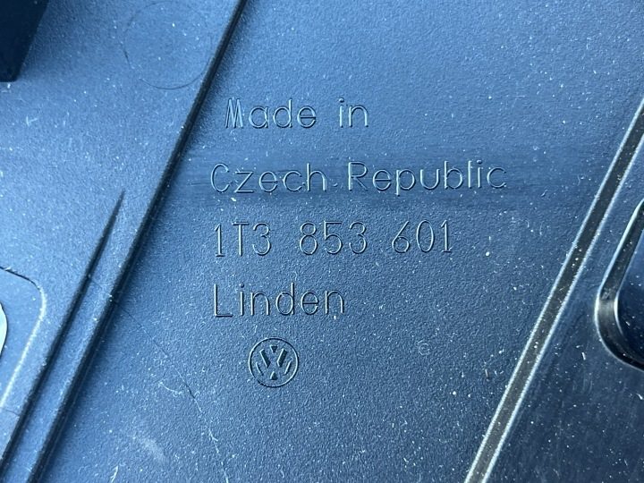 Эмблема передняя в решетка радиатора VW ID Buzz 1T3853601, фото 4