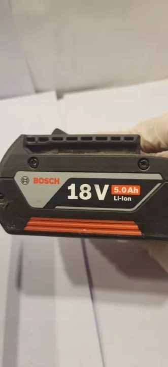 Фара аккумуляторная budowlany LED Bosch GLI 18V-2200 C корпус, фото 10