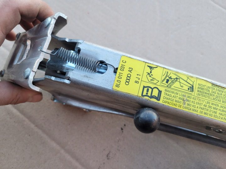 ДОМКРАТ АВТО КОЛЕСА AUDI A3 8L 8L0011031C, фото 3