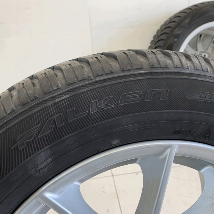Колеса 17" литые диски шины комплект 8623249 BMW X3 F25 РЕСТАЙЛИНГ 14 г., фото 7
