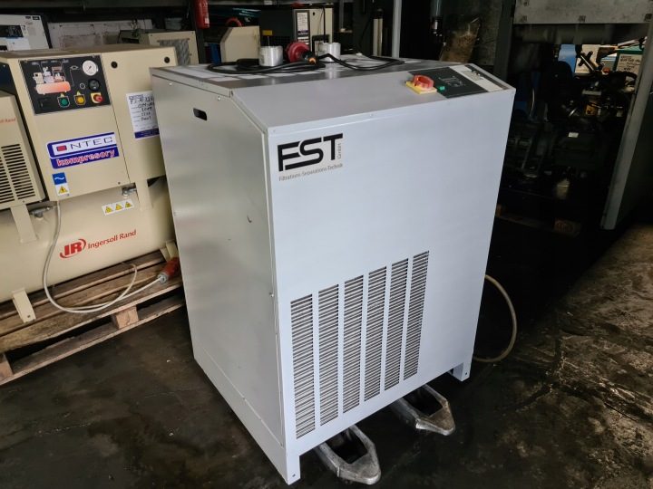 Осушитель рефрижераторный FST DFE 75 12m3/min, фото 3