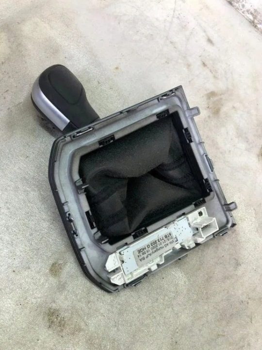 Ручка переключения передач VW TOURAN (5T1) 5TB713203G 2.0L дизель 2020, фото 3