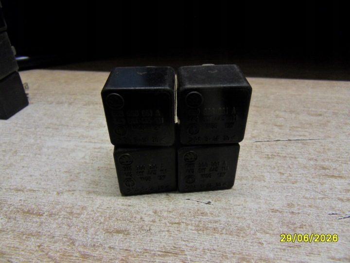 РЕЛЕ SKODA OE 6U0906061A, фото 1