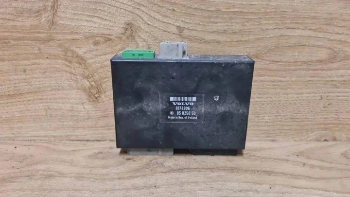 Модуль подвески pneuaatycznego VOLVO C70 I Кабриолет 9174906 2.3L бензин, фото 1