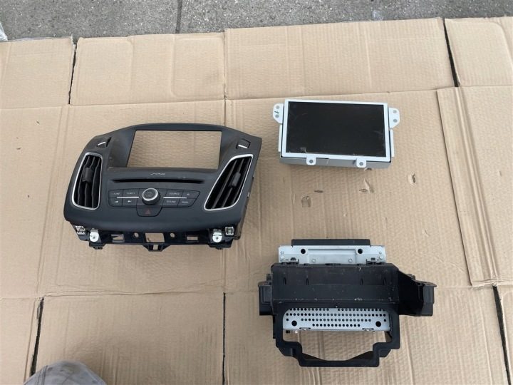 МАГНИТОЛА НАВИГАЦИЯ ДИСПЛЕЙ SYNC FORD FOCUS MK3 РЕСТАЙЛИНГ, фото 2