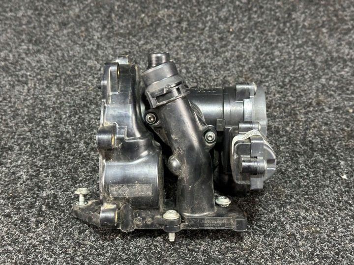 Audi A4 B9 A5 F5 8W 2.0 TFSI помпа термостат корпус 06L121111P, фото 4