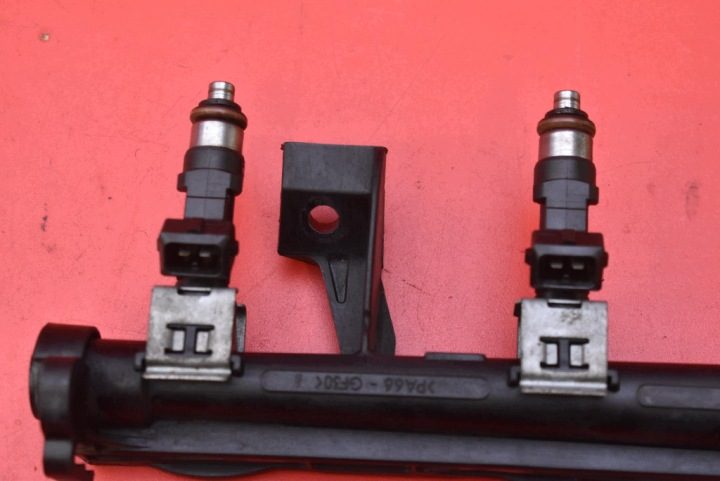 Топливная рампа форсунки 8A66-9H487-AB 0280158207 Ford Focus MK3 1.6 16V, фото 7