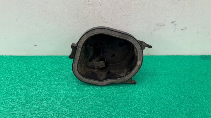 BMW 3 E91 E91 ЗАГЛУШКА КРЫШКА ПРАВОЙ ФАРЫ ПЕРЕДНЕЙ 63117159551 Z133, фото 2