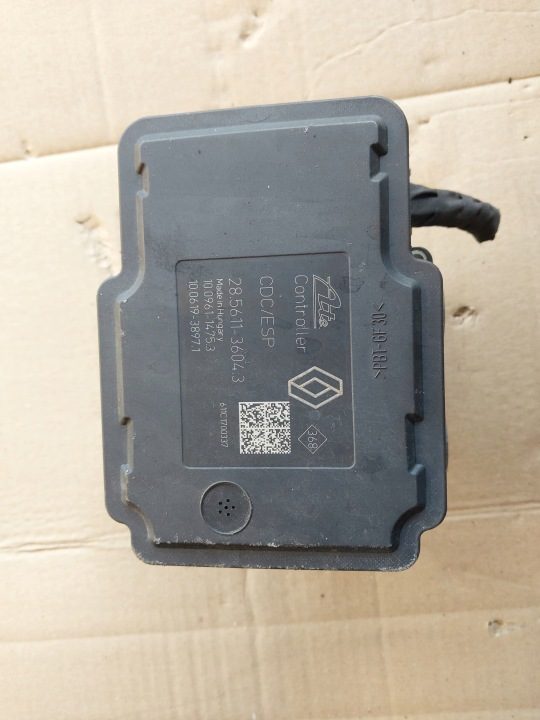 Насос ABS Renault Megane III 476604709R, фото 6