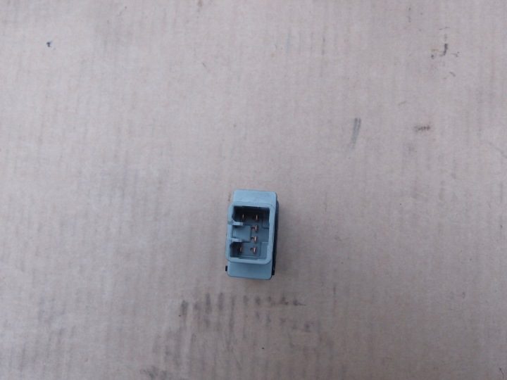 КНОПКА ОТОПЛЕНИЯ TOYOTA AVENSIS VERSO 01-03R 2.0 D4D 191333, фото 6