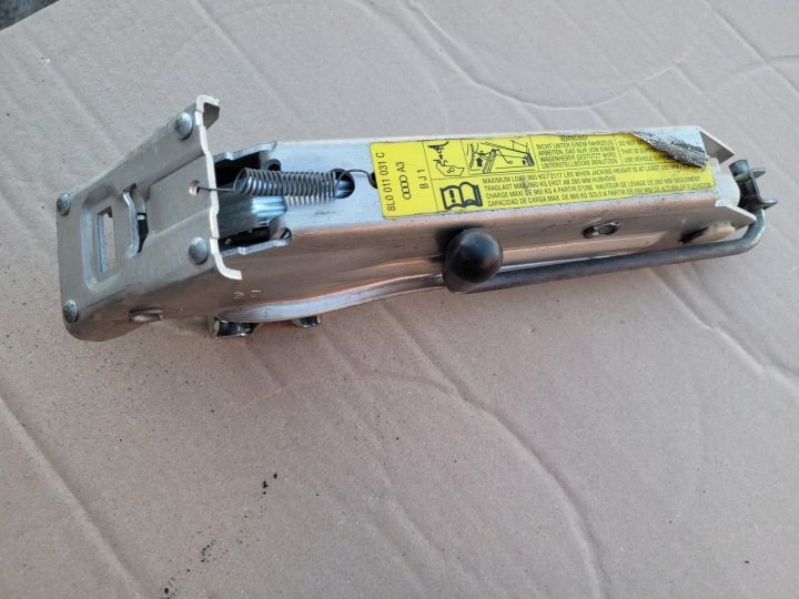 ДОМКРАТ АВТО КОЛЕСА AUDI A3 8L 8L0011031C, фото 1