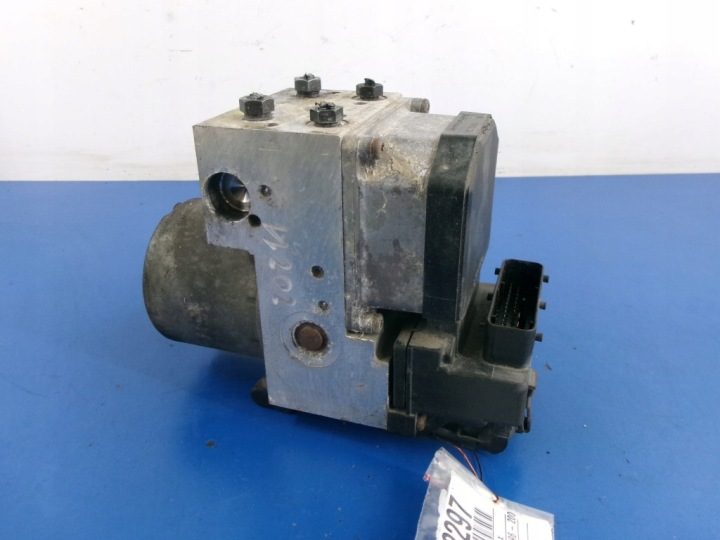 VW PASSAT B5 НАСОС ABS 8E0614111B BOSCH 0265220405 BOSCH 0273004283, фото 1