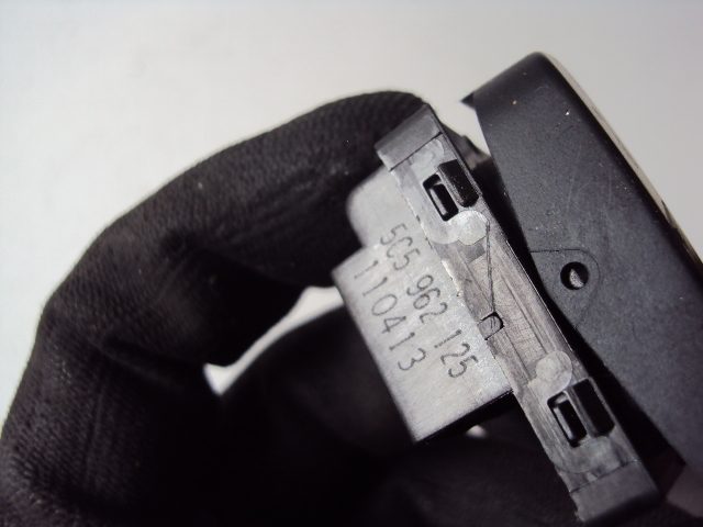 Кнопка блокировки двери Volkswagen OE 5C5962125, фото 3