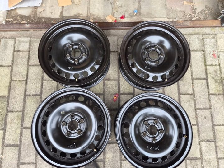 4× Штампованный диск Volkswagen OE 2Q0601027AG/AH 5.5" x 15" 5x100 ET 40, фото 1