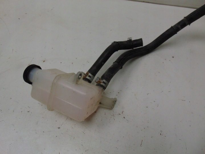 Расширительный бачок охлаждающей жидкости Toyota Prius III 2009-2014, фото 4