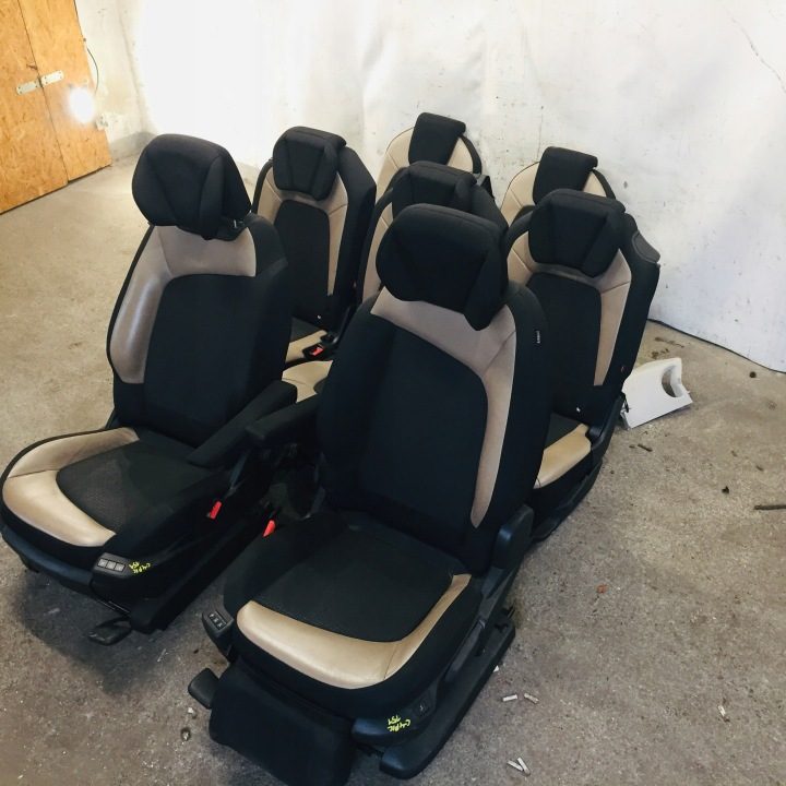 КОМПЛЕКТ СИДЕНИЙ СИДЕНЬЯ ПОЛУКОЖА C4 GRAND PICASSO II, фото 1