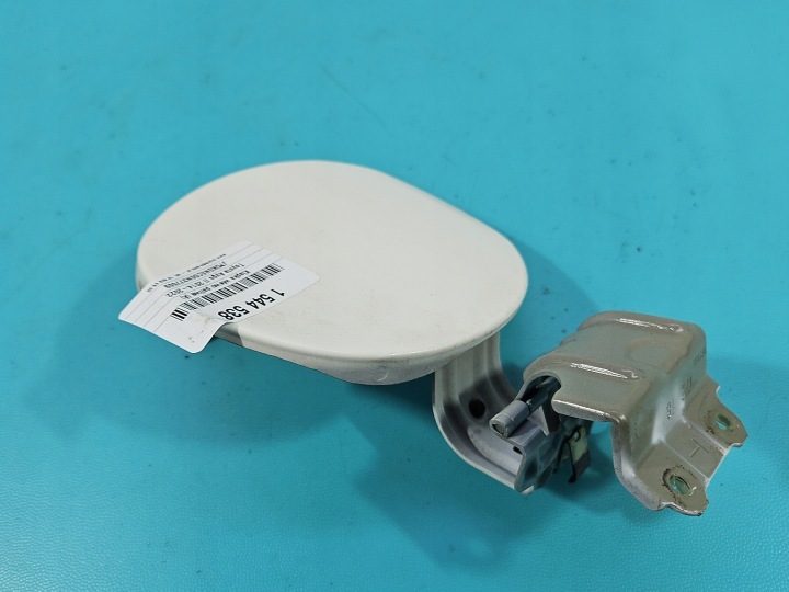 Лючок горловины бензобака Toyota Aygo II 14-22, фото 3
