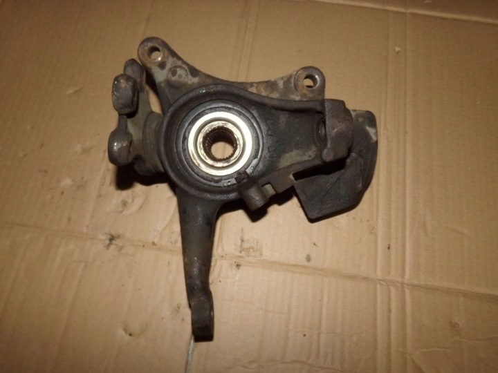 СТУПИЦА ПРАВАЯ ПЕРЕДНЯЯ PEUGEOT 407 2.0 HDI, фото 2