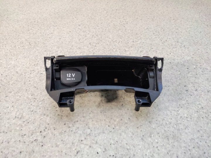 БАРДАЧОК ПЕПЕЛЬНИЦА ГНЕЗДО 12V MERCEDES R172 W172 SLK - A1726800152, фото 2