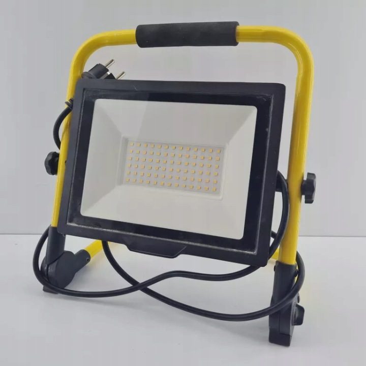 Прожектор LED 50W с кронштейном barwa neutralna IP65 budowlany, фото 1