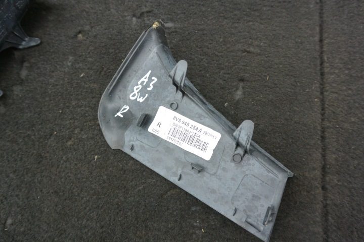 ОРИГИНАЛЬНАЯ AUDI OE ЗАЩИТА ЗАДНЕГО СВЕТА 8V5945254A, фото 5
