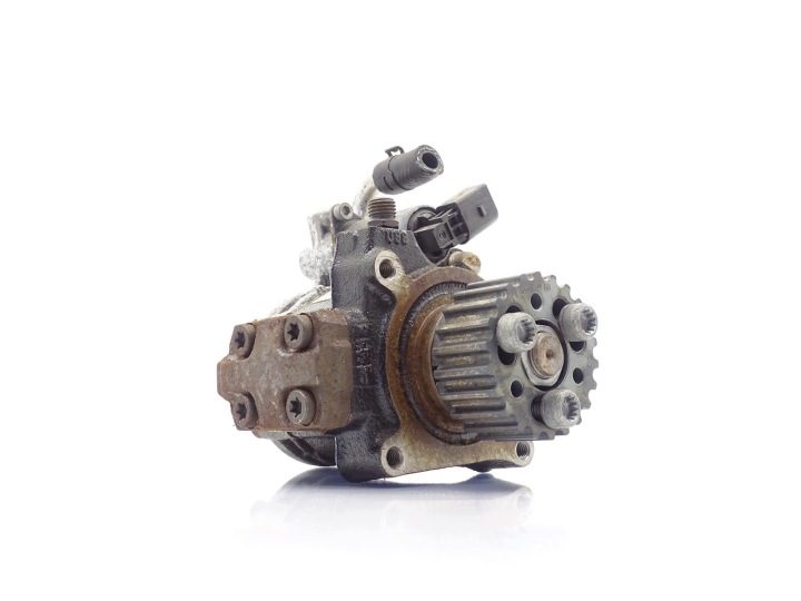 ТНВД топлива VW Polo V 6R Audi A1 8X 1.6 TDI CAY 03L130755E, фото 1