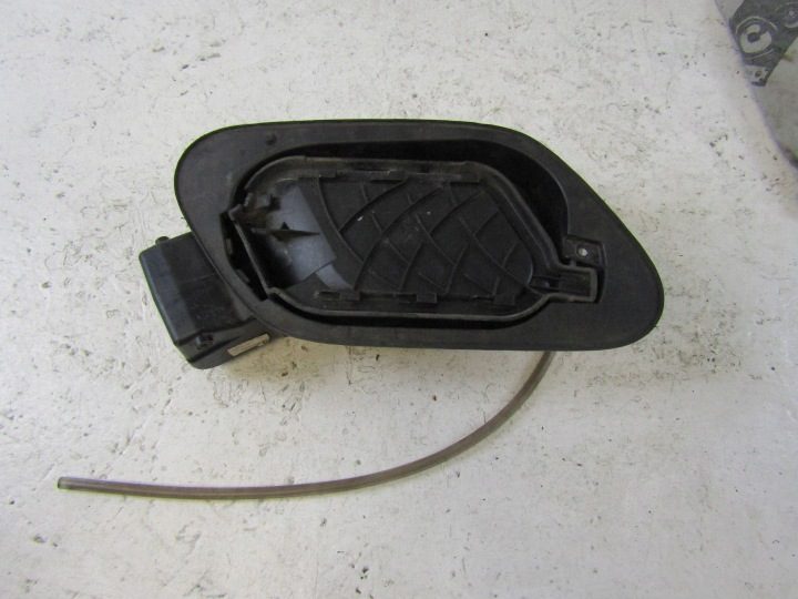 VW Golf VII лючок горловины бензобака 5G0809799A, фото 1