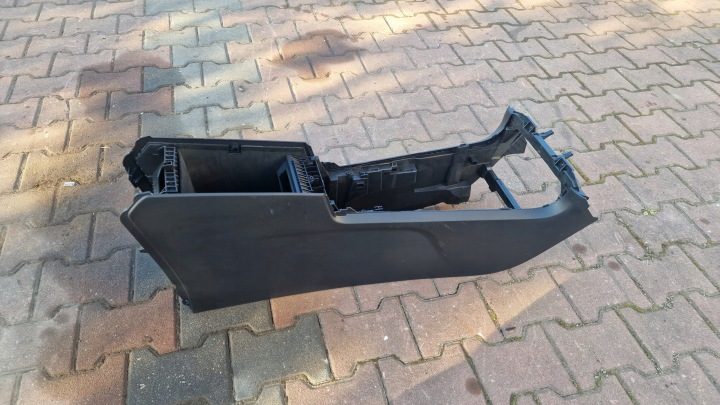 Накладка стойки порога бардачок уплотнитель двери тоннель Mercedes H243 W243 EQA, фото 8
