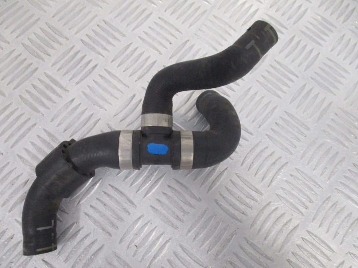 Трубка шланг охлаждения воды Seat Ateca VW Passat 04L121087, фото 1