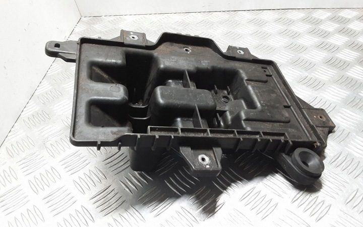 Площадка аккумулятора Hyundai OE 37150-D3700, фото 2