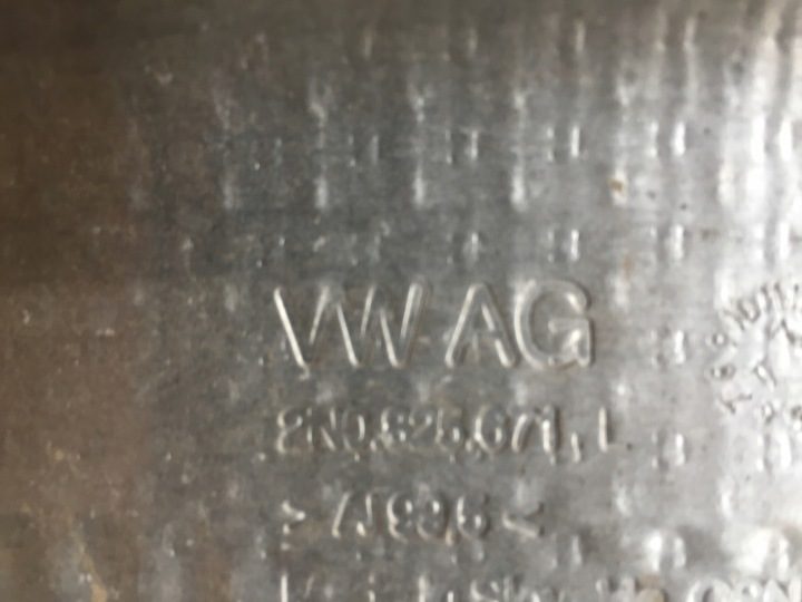 ОРИГИНАЛЬНЫЕ ЗАПЧАСТИ VAG OE BLASZANA ТЕПЛОЗАЩИТНЫЙ ЭКРАН 2N0825671L, фото 3