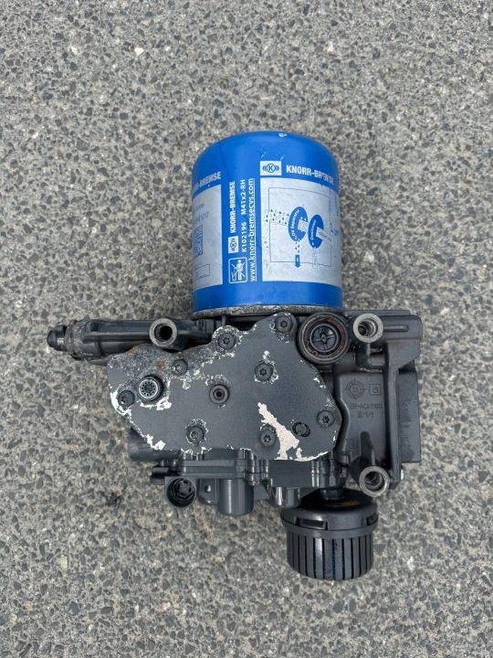 Клапан Осушитель APM Mercedes Atego 3 Actros MP4 Antos A0014461764, фото 1