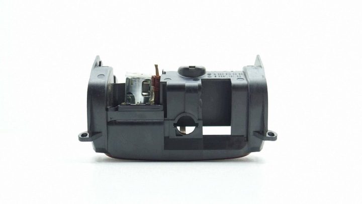 ПЕПЕЛЬНИЦА ПЕРЕДНЯЯ БАРДАЧОК ПАНЕЛИ MERCEDES SL R230 A2308100030, фото 3