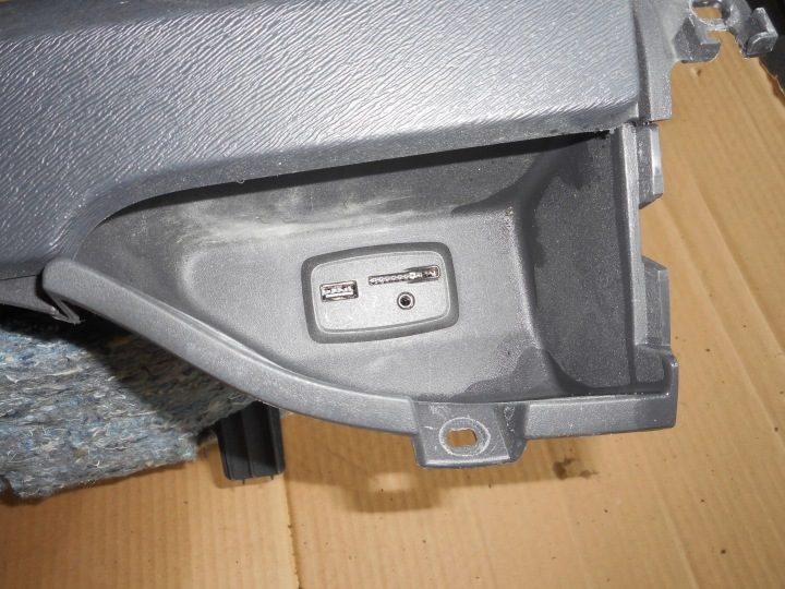 Kangoo II рестайлинг III 16 г. бардачок разъем USB AUX карта SD 280233435R, фото 5