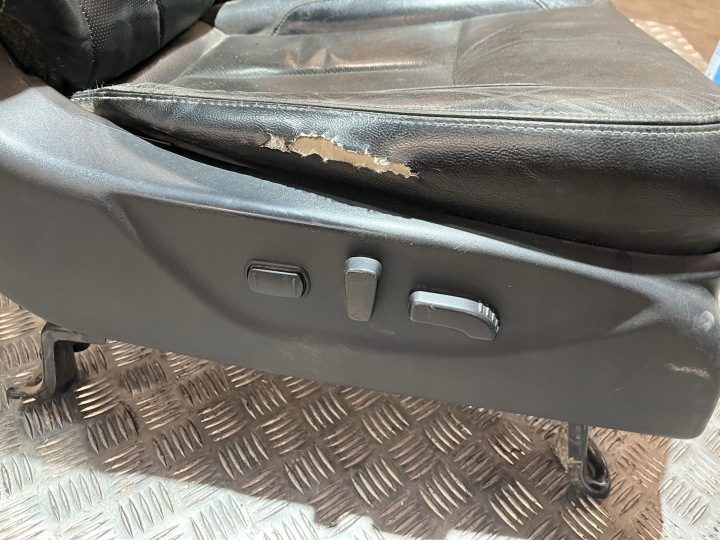 СИДЕНЬЕ ЭЛЕКТРИЧЕСКОЕ ПРАВОЕ ПЕРЕДНЕЕ NISSAN NAVARA NP300 D23 15-, фото 4