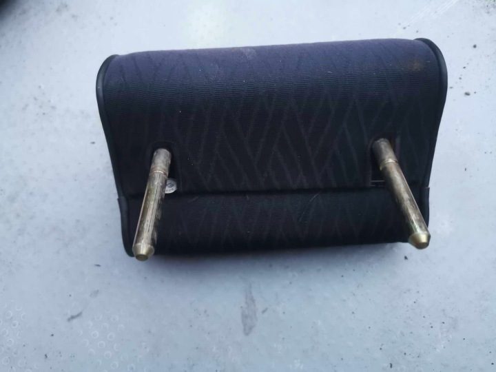 BMW E39 подголовник задний средний OE, фото 2
