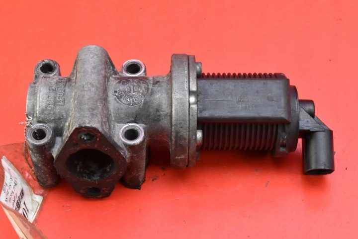 Клапан EGR 55215031 Opel Vectra C 1.9 CDTI 150 л.с. рестайлинг 05-09, фото 1
