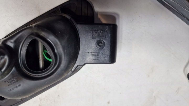 ЛЮЧОК ГОРЛОВИНЫ БЕНЗОБАКА VW GOLF VII LC9A 5G0809857A, фото 4