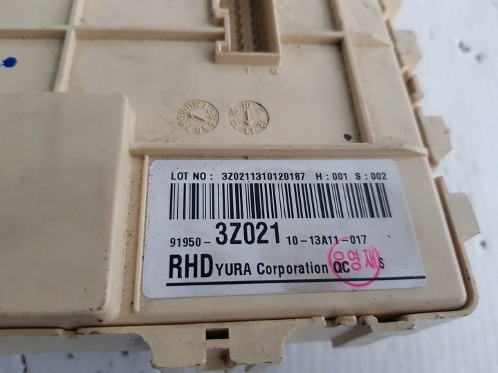Блок предохранителей 91950-3Z021 HYUNDAI I40, фото 3
