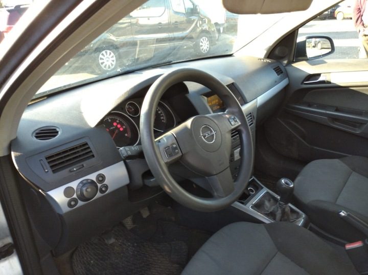 OPEL ASTRA H 3 III ХЭТЧБЕК 5D ПОЛКА БАГАЖНИКА ЗАДНЯЯ, фото 6