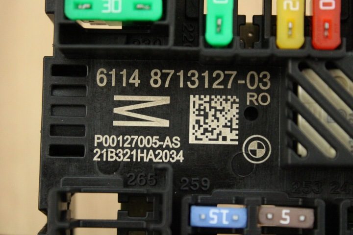 Оригинал блок предохранителей распределитель тока BMW G30 2.0D 8713127 34 л.с.!, фото 5