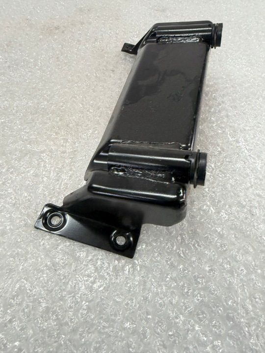 BMW E39 КРОНШТЕЙН ПОДГОЛОВНИКА ЗАДНИЙ 8176175, фото 2