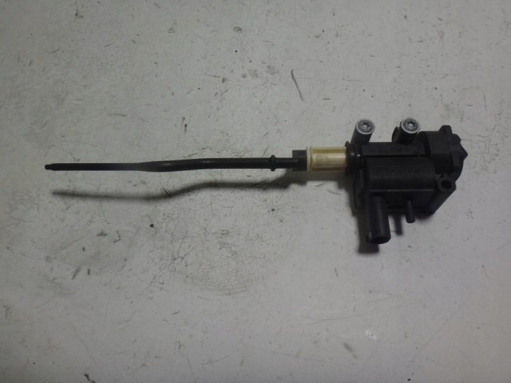 ПРИВОД ЛЮЧКА БЕНЗОБАКА BMW E81 E87, фото 4