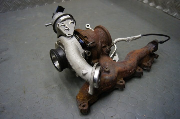 Volkswagen OE 04L253056R устройство doładowujące, система наддува, фото 1