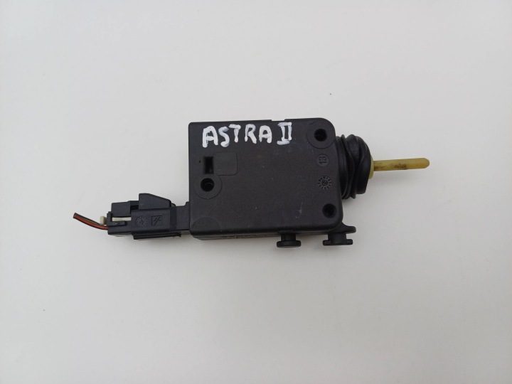 Привод лючка горловины бензобака Opel Astra II G 90589918 NR253, фото 6