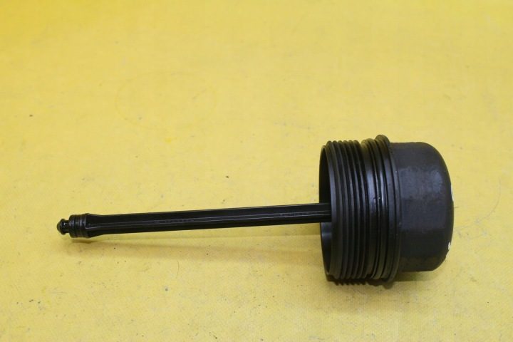 ГАЙКА МАСЛЯНОГО ФИЛЬТРА VW LT-35 2.5 TDI 038115433, фото 2